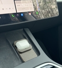 Adapter Apple AirPods (3rd Gen) do samochodu Tesla kolor Heban (5)