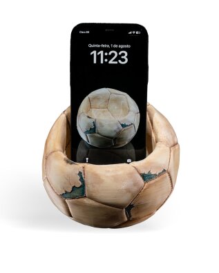 Uchwyt na telefon – Retro Futbolowy Relikt