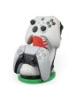 Stojak na 2 Kontrolery - Korki Piłkarskie Xbox PlayStation Kolorystyka Biało Czerwona Polska (1)