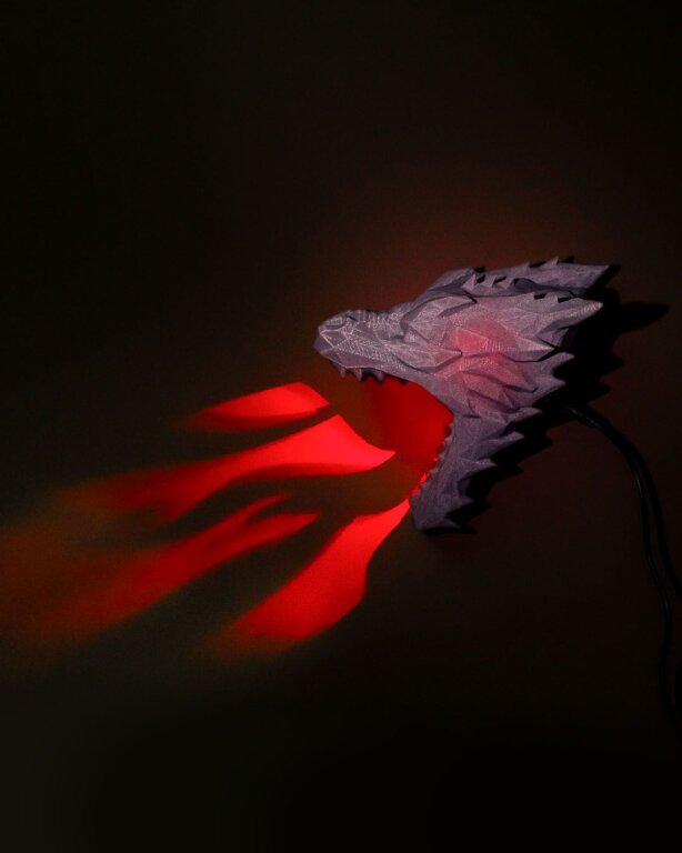 Lampka nocna projekcyjna Smok